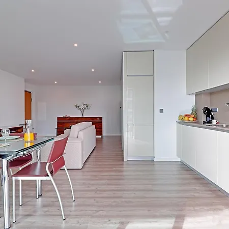 Apartament Sky *