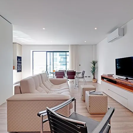 Apartment Sky